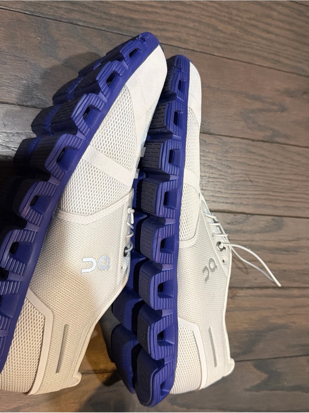 ON Running Cloud 5 White Slip On Lifestyle men sz 12.5